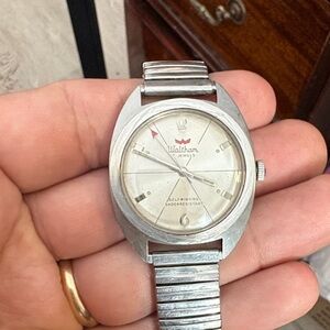 Vintage Men's Waltham 17 Jewel Self-Winding Watch
